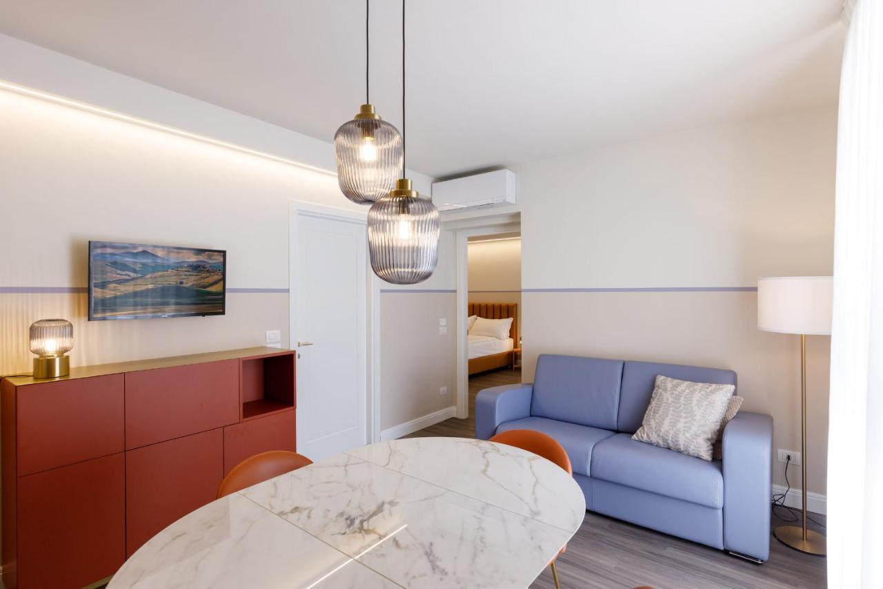 Casa Flores Apartments Бардолино Экстерьер фото